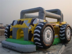 Aufblasbarer Traktor Prahler